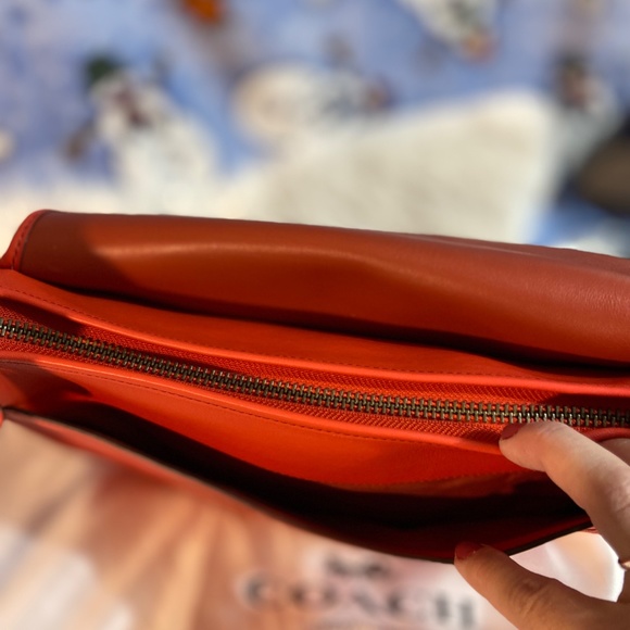 Coach Saddle Bag in Deep Coral Crossbody - Picture 3 of 11